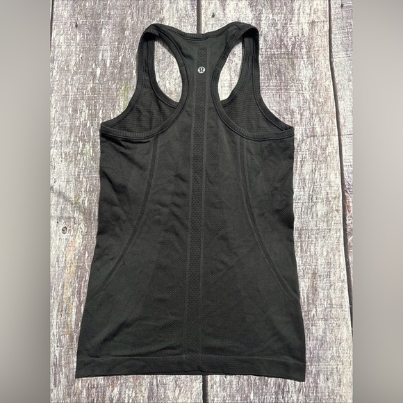 Lululemon Swiftly Tech Racerback Tank Top - Picture 5 of 9